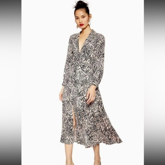 Topshop Dresses & Skirts - Topshop Black and Pink Patterned Dress